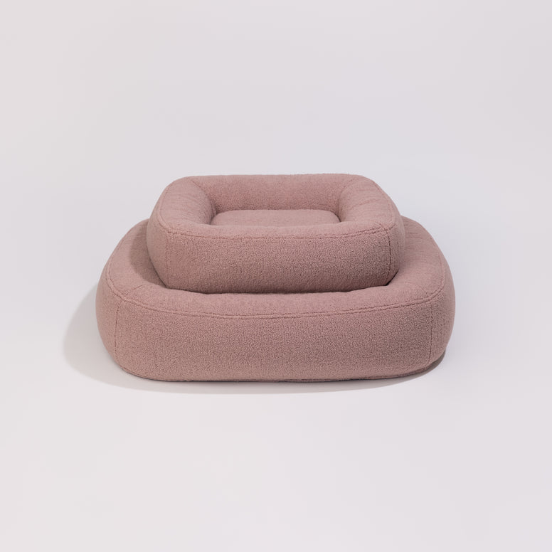 Aesthetic Fluffy Pillow Villa Pebble Dog Bed - Faux Fur - Blush Pink