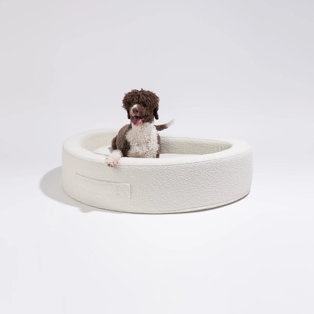Pillow Villa Cuddly Bean Modern Eco-friendly Dog Bed Off-White